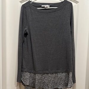 LOFT Gray Asymmetrical Long Sleeve Blouse